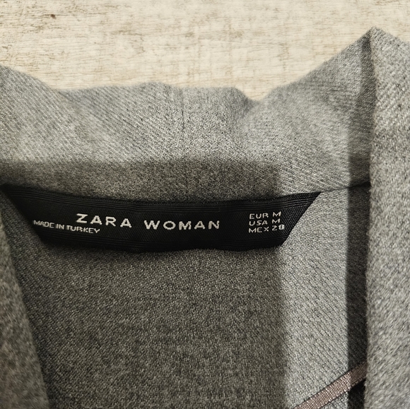 Zara Woman Elegant Flowing Pleated Maxi Dress Gray Long Sleeve Belted M - Picture 5 of 9